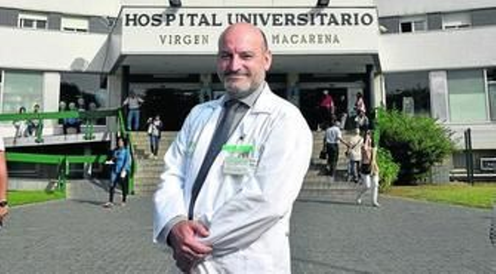 El director gerente de los hospitales Virgen Macarena-Virgen del Rocío, Manuel Romero.