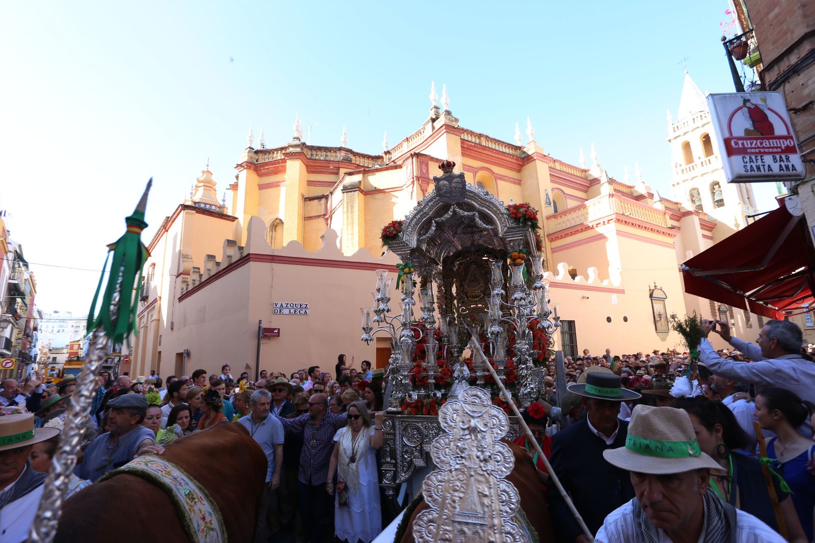 Salida de la Hermandad del Rocío de Triana