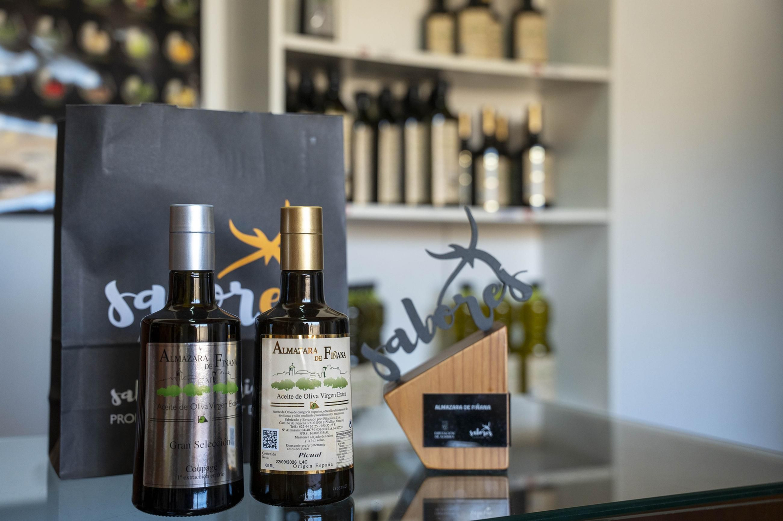 Os enseñamos como se hace el aceite en la almazara de Fiñana, en imágenes