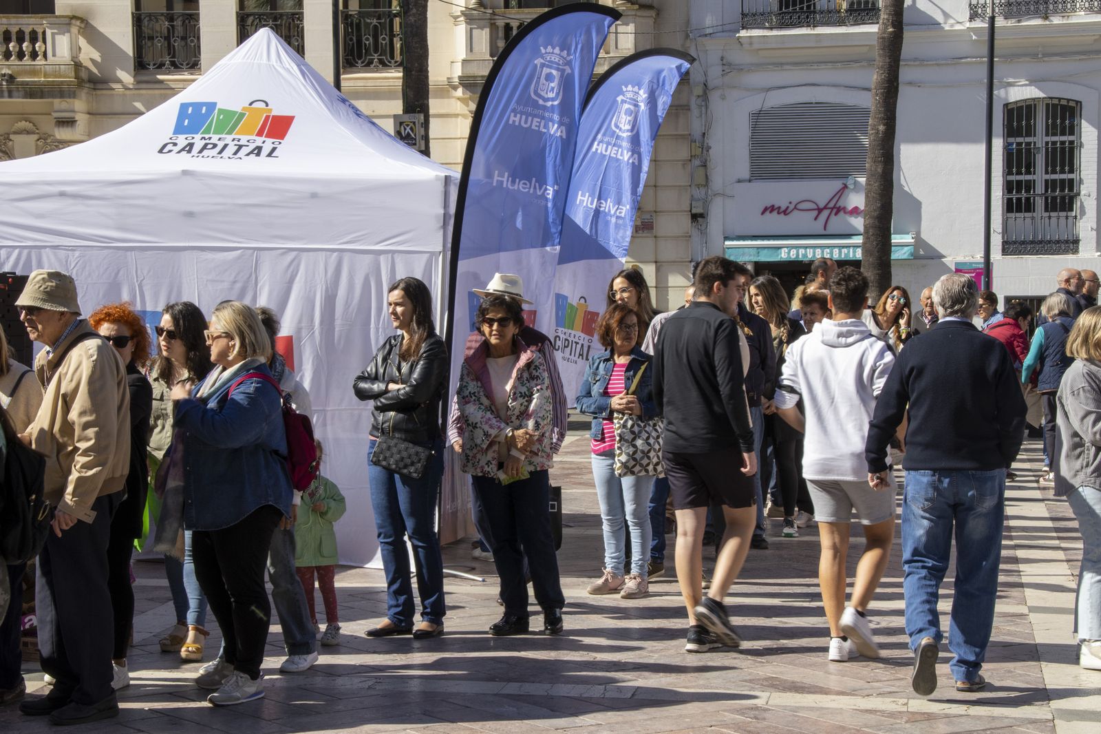 Las mejores imágenes de la Muestra de Primavera en Plaza de las Monjas, Huelva