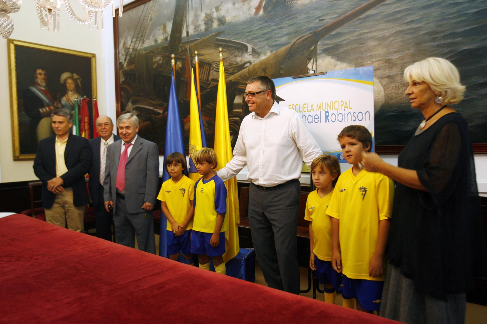 Presentación de la Escuela Michael Robinson, en 2009.