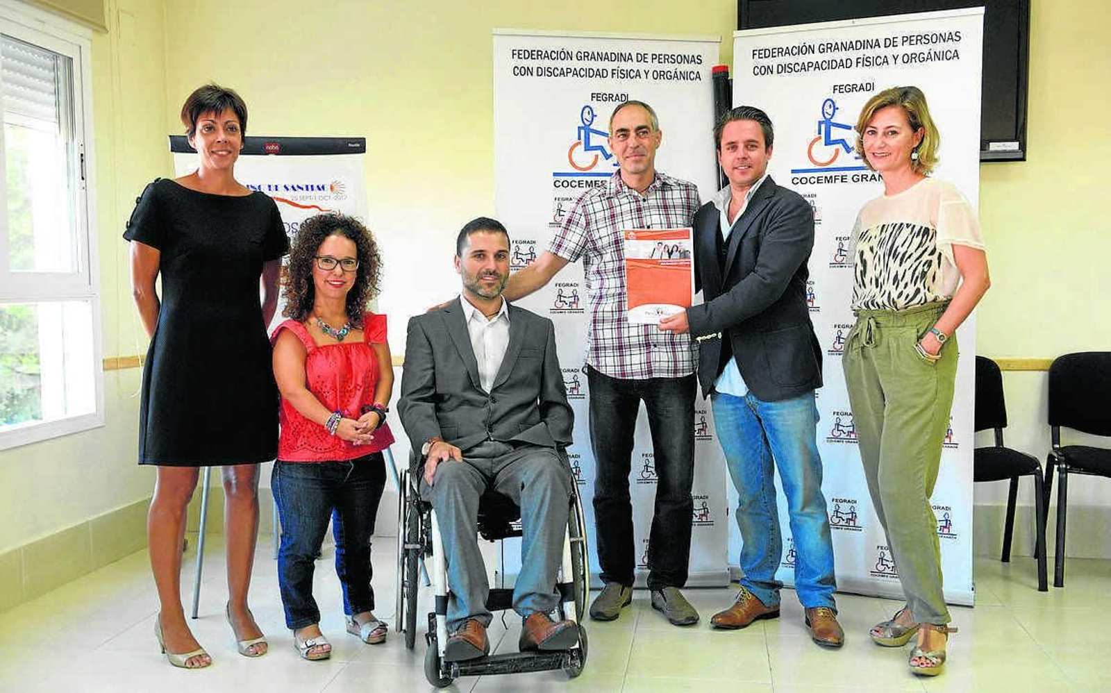 De izquierda a derecha: Blanca Cantero, Marta Castillo, David Rodríguez, Domingo Mesa, José Rivera y Teresa Martínez.