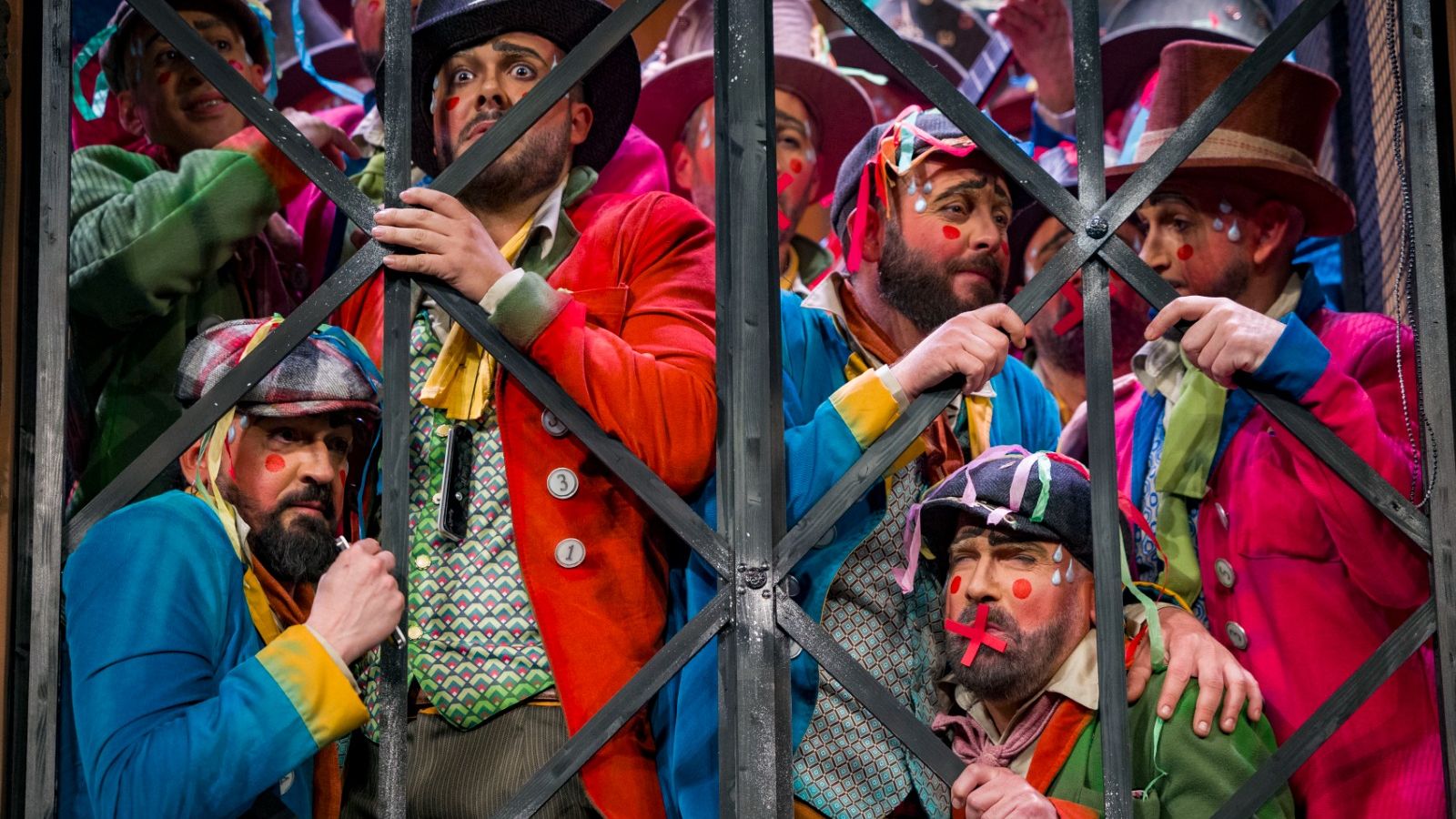 Búscate entre las mejores imágenes de la decimoséptima sesión preliminares del COAC 2025