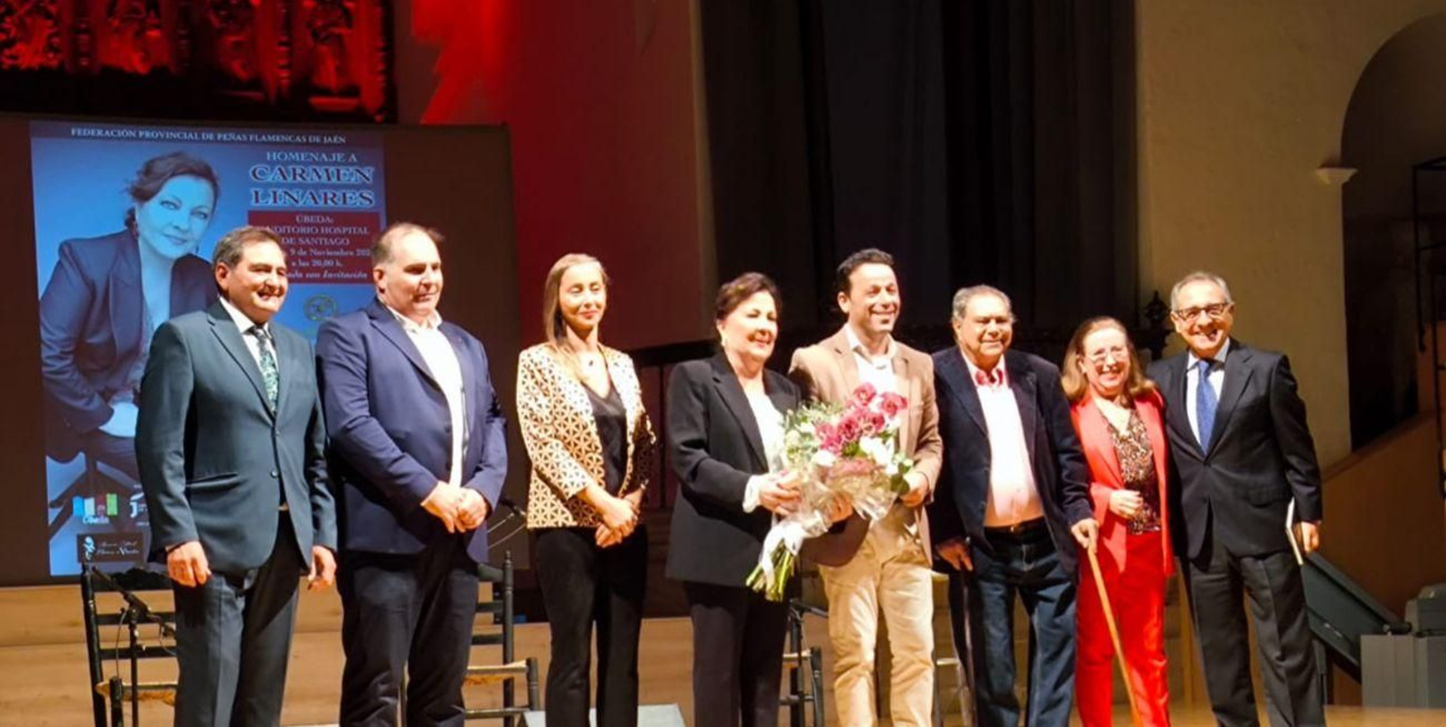 Foto de familia al finalizar el acto.