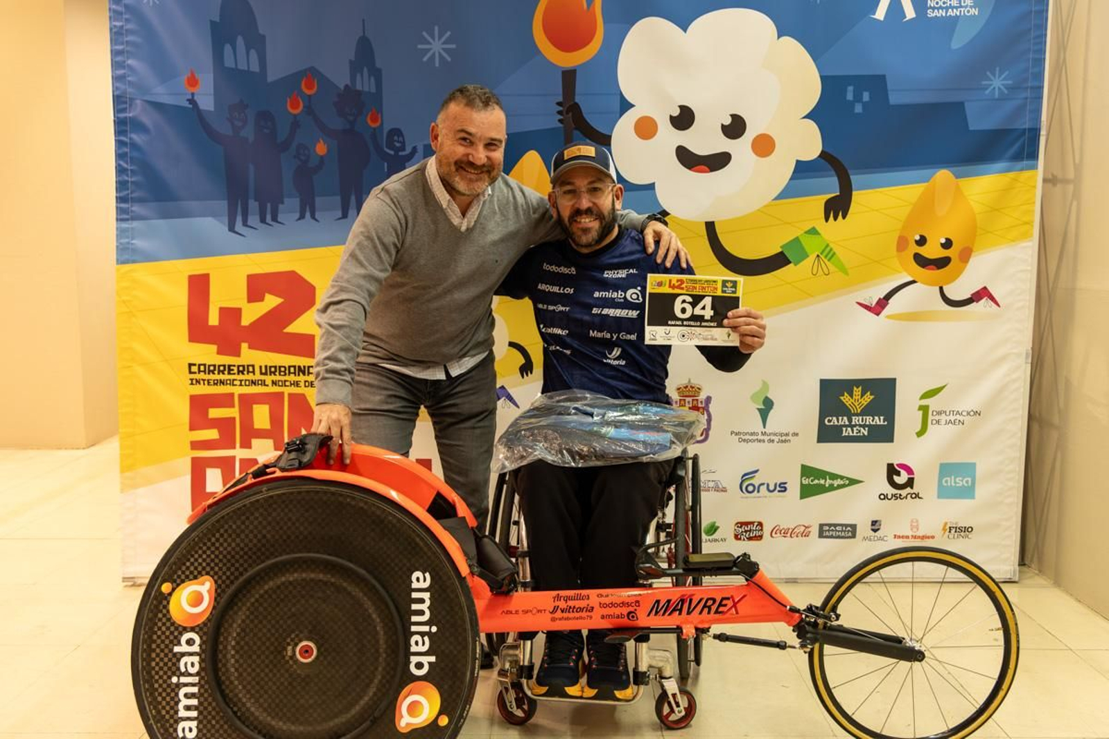 Rafa Botello, junto al concejal Carlos Alberca.