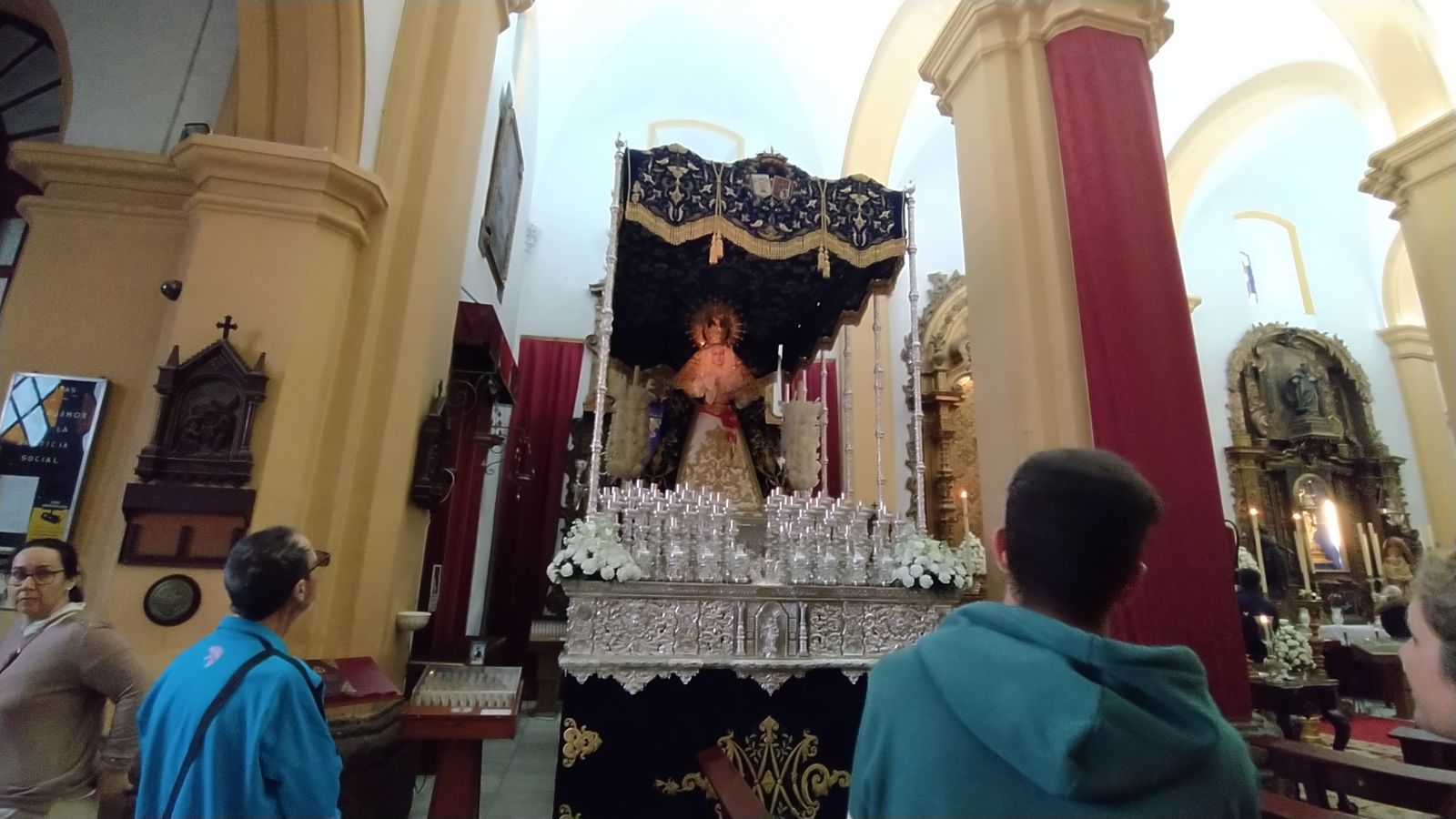 Domingo de Pasión en San Fernando, las imágenes de las vísperas