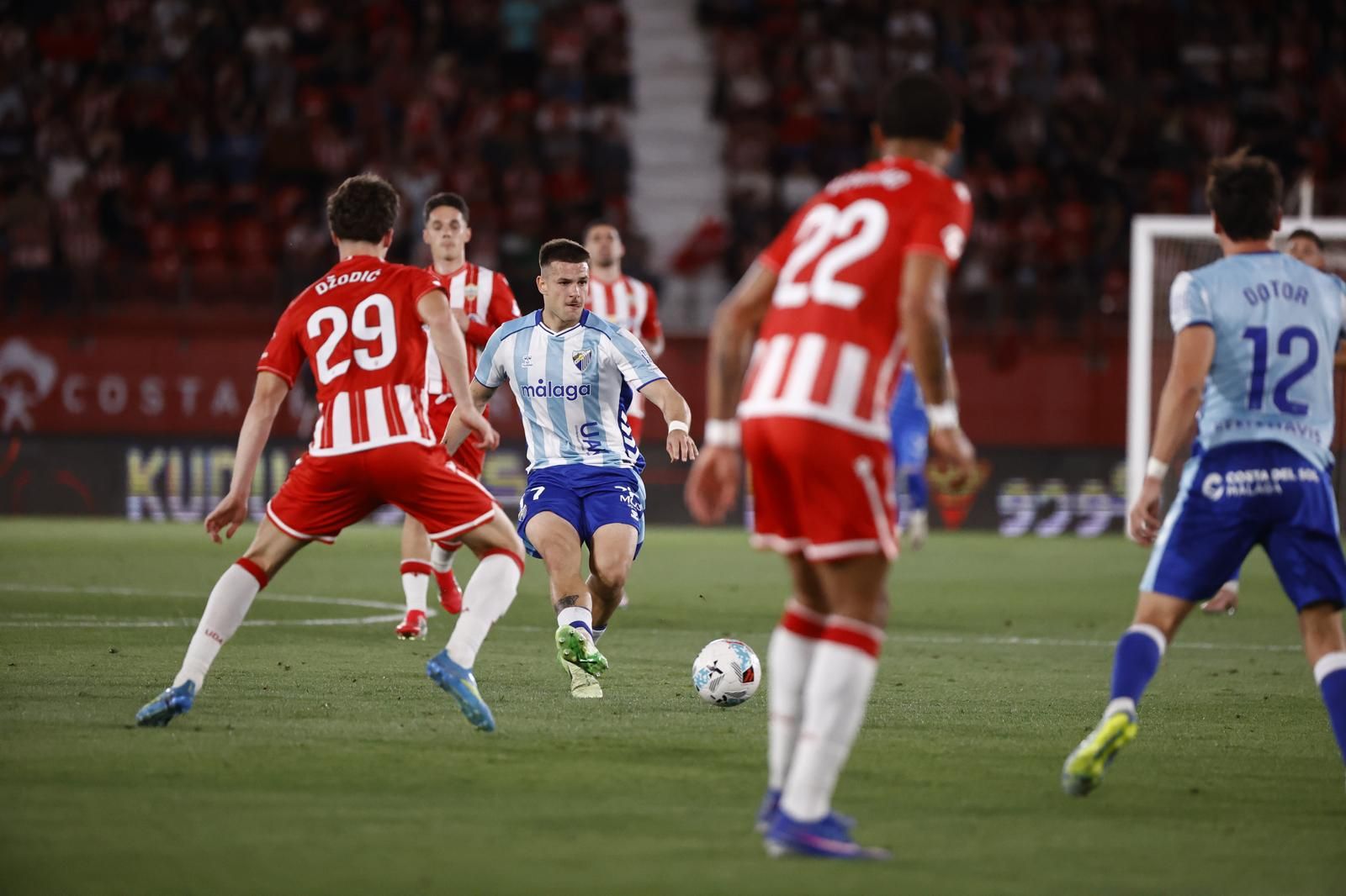 Ambiente del Málaga CF antes de la final de ascenso contra el Almería