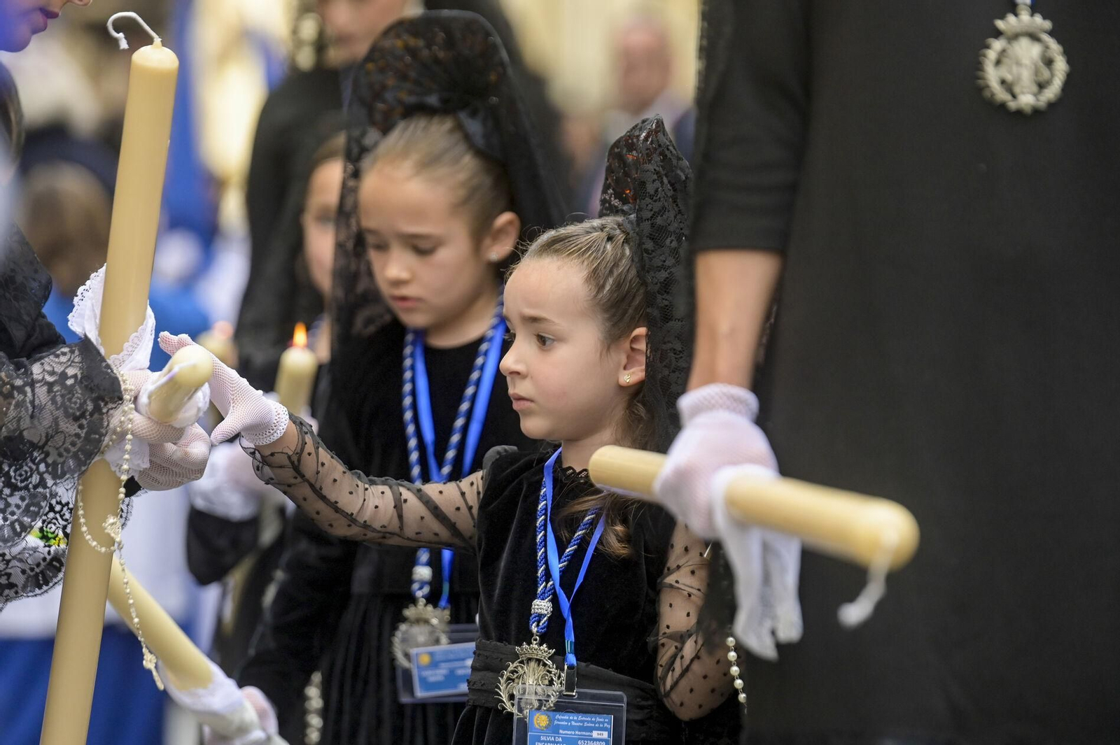 Así vivió Granada la salida de la Hermandad de la Borriquilla 2025