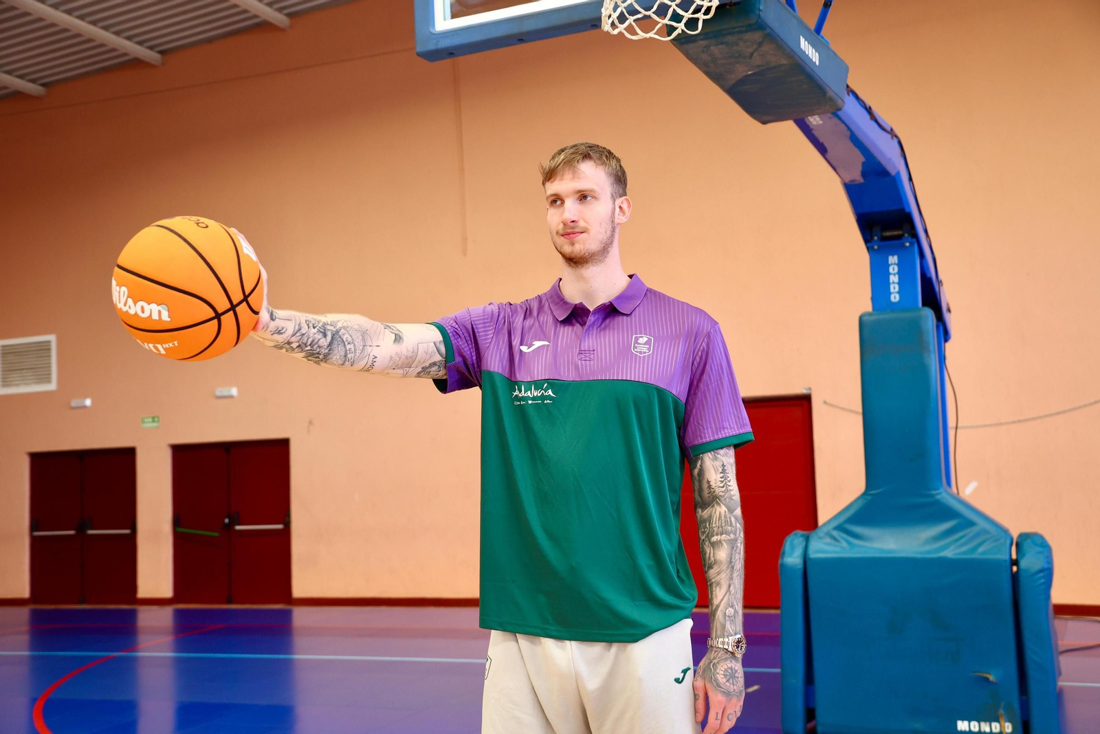 Así luce Olek Balcerowski como jugador del Unicaja