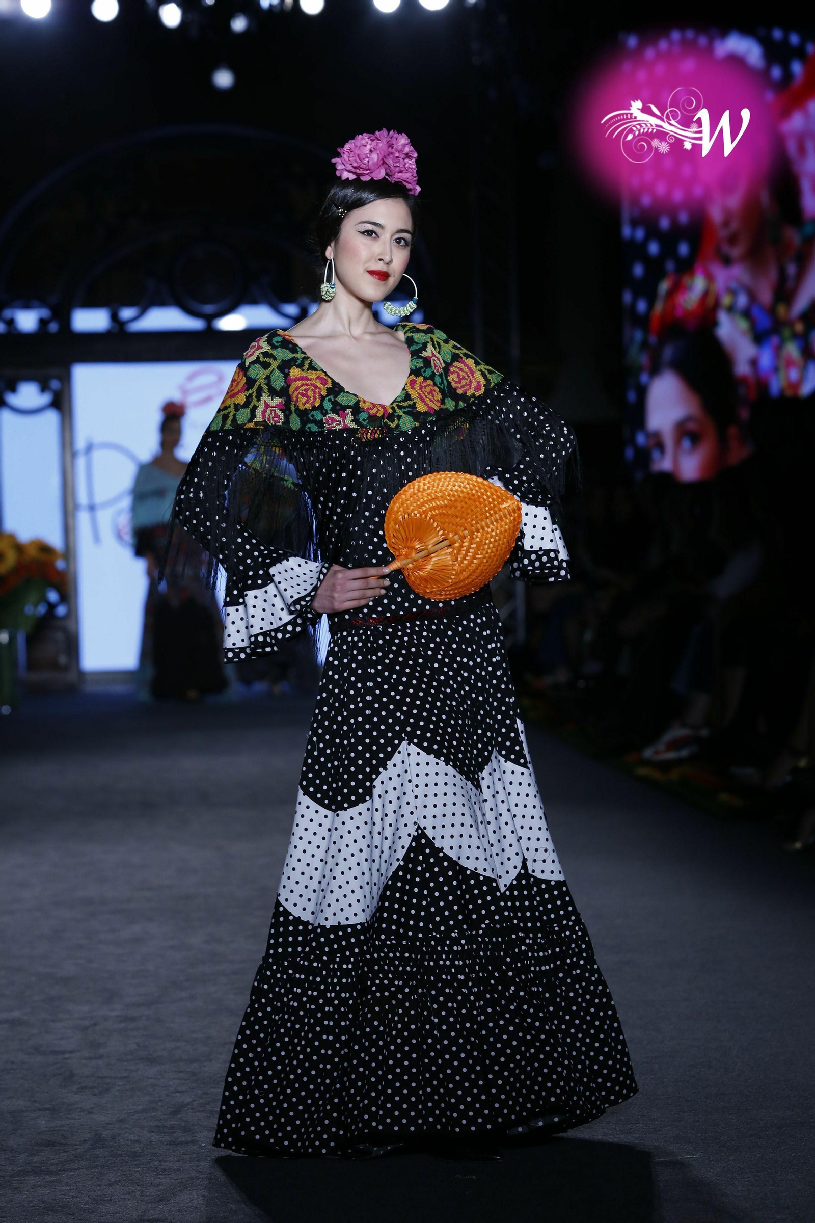Pol Núñez celebra su 25 aniversario en We Love Flamenco 2020, todas las fotos del desfile Pol Núñez celebra su 25 aniversario en We Love Flamenco 2020, todas las fotos del desfile