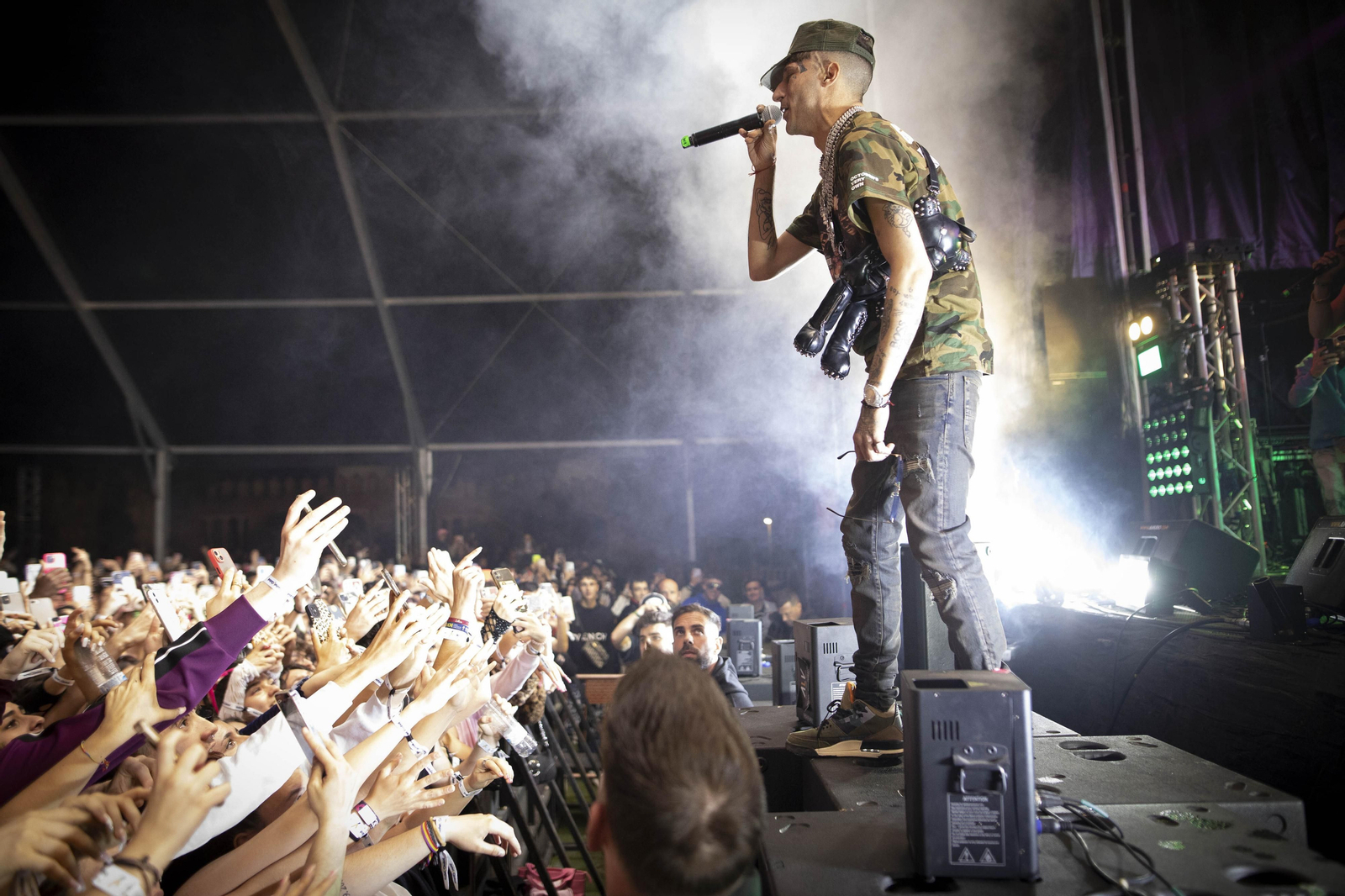 Yung Beef y La Zowi desatan la locura en el festival Infierno