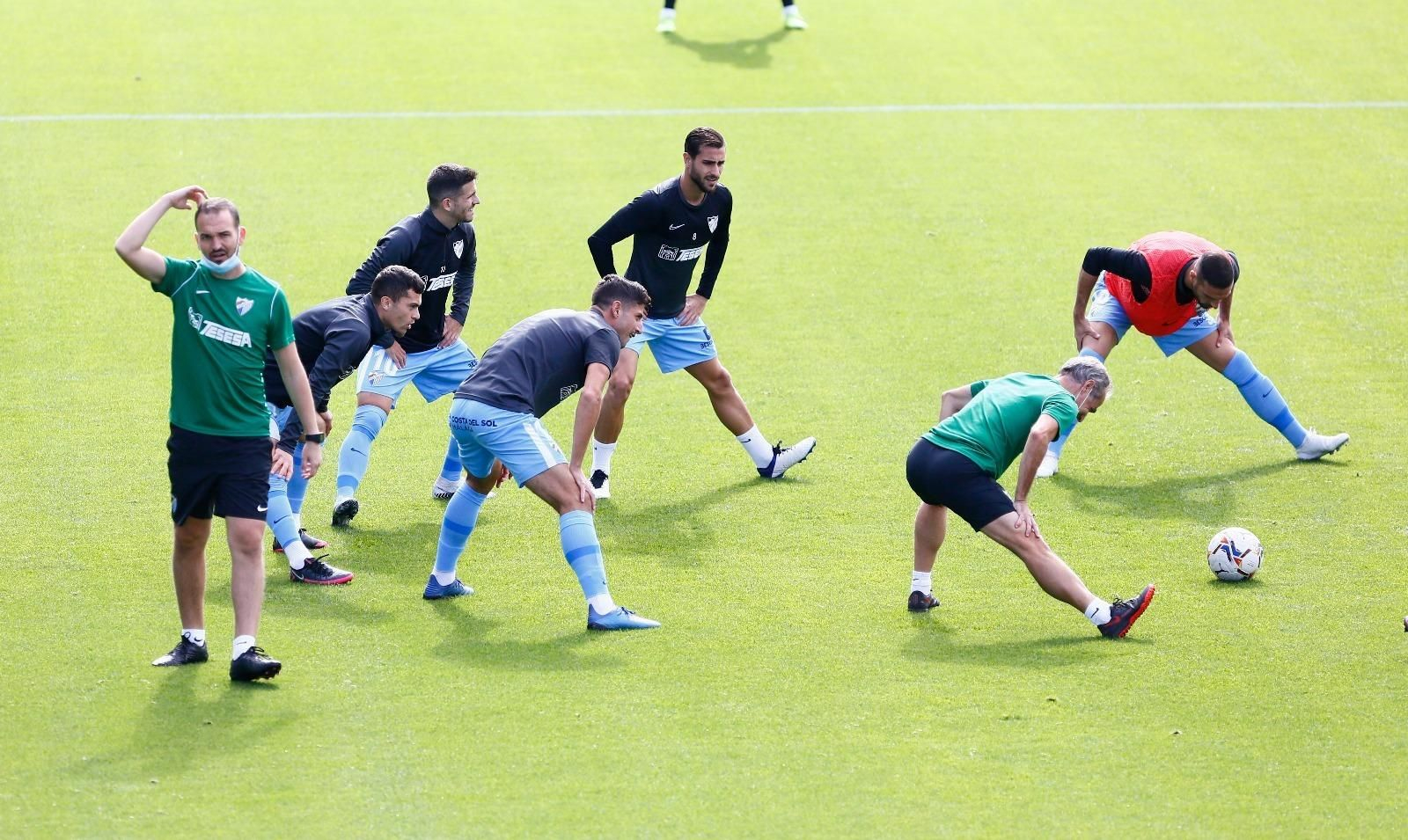 Las fotos del calentamiento del Málaga CF - Leganés