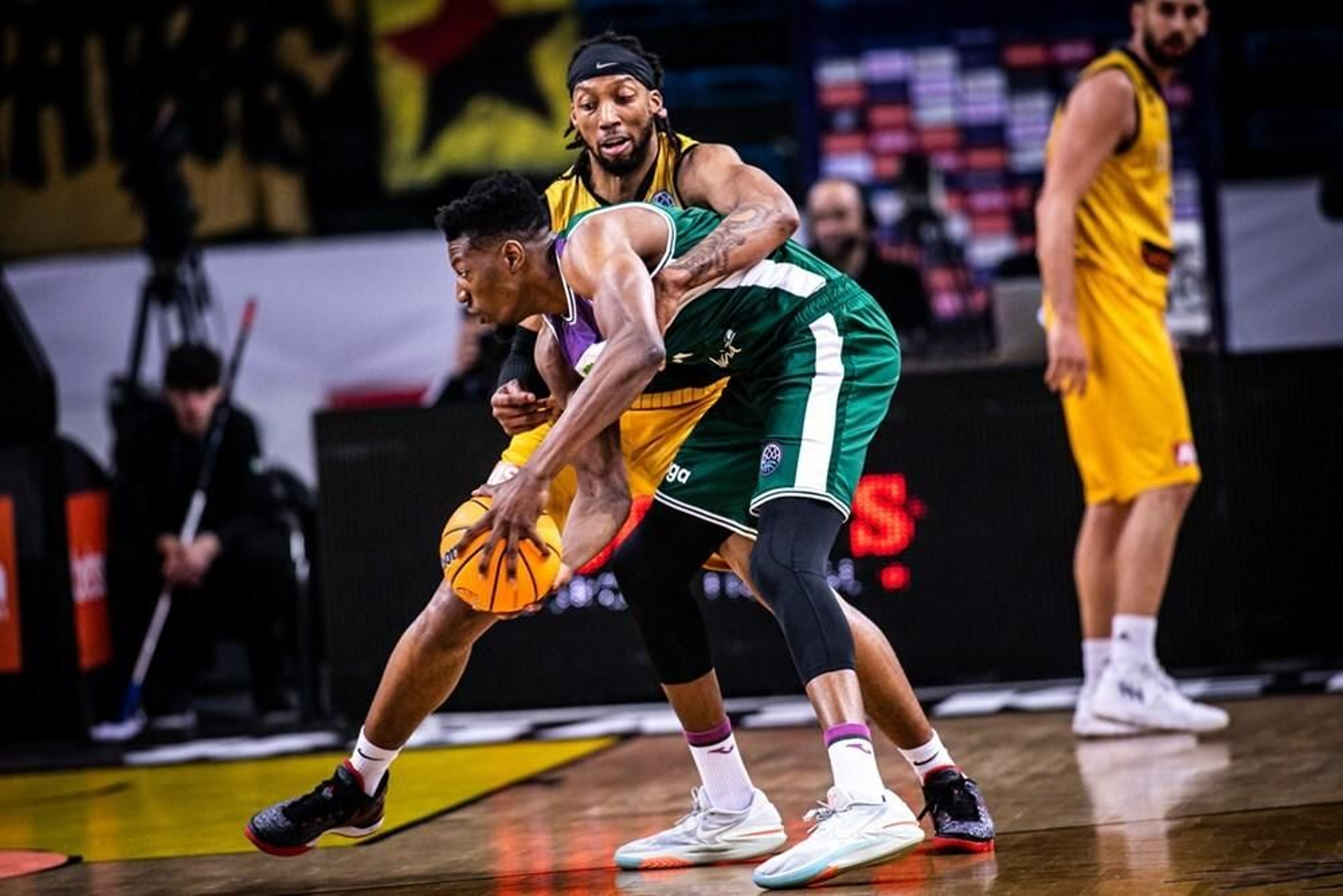 El AEK - Unicaja de la BCL, en fotos