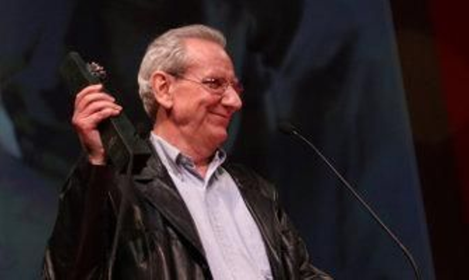 "El problema del cine es la educación; la cultura ya no es protesta, sino elitismo"