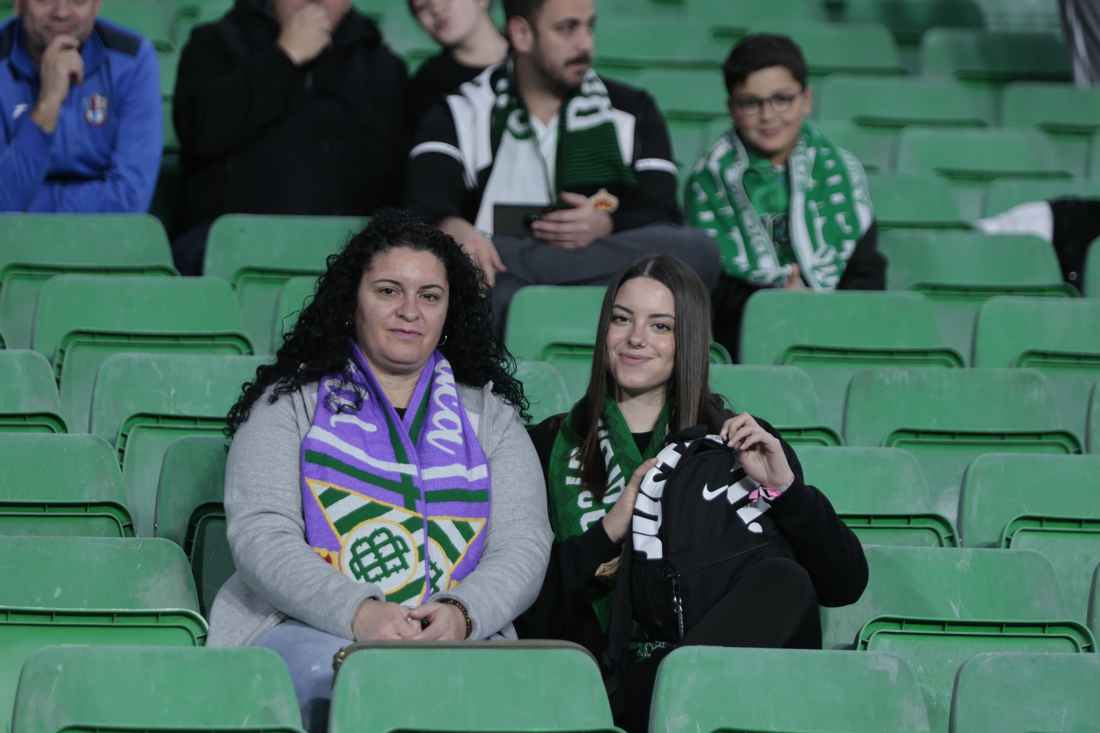 Búscate en las gradas del Villamarín