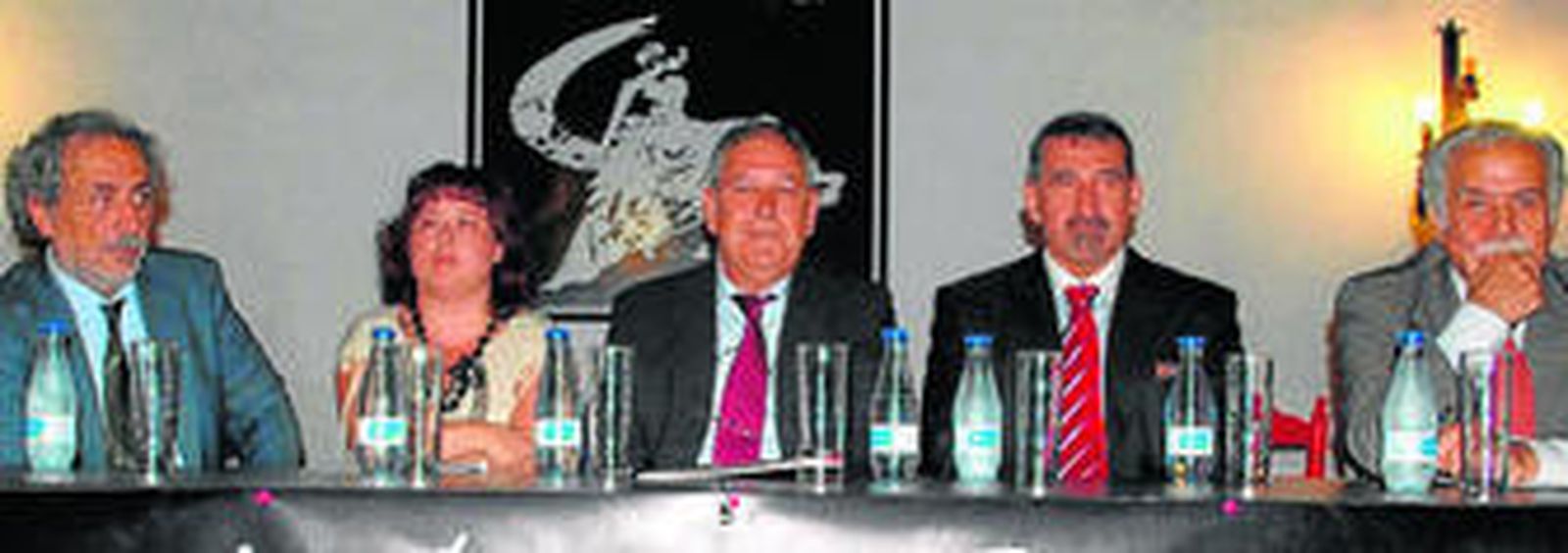 Un momento del acto del Ateneo de Jerez.