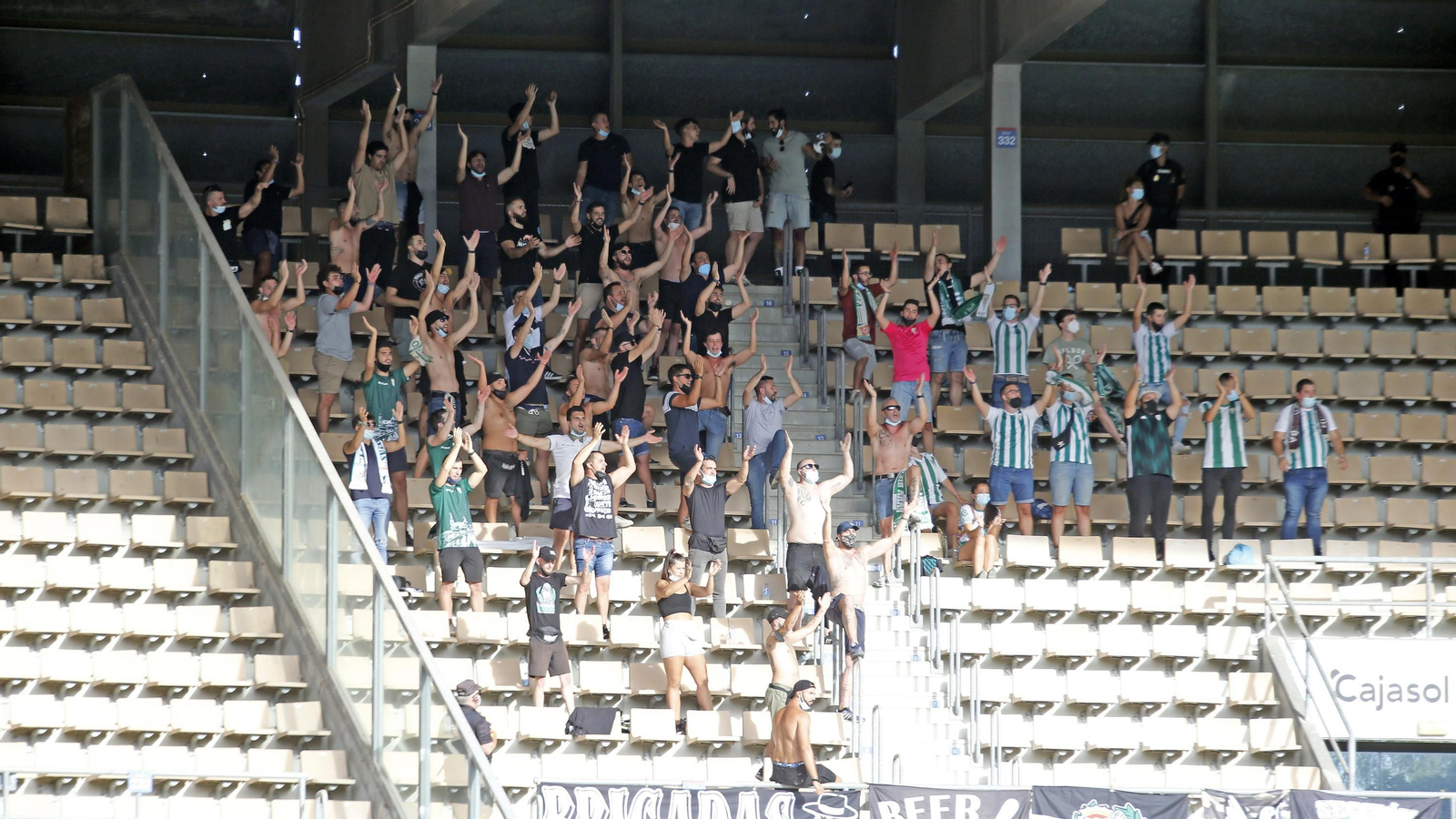 Imágenes del Xerez DFC - Cordoba CF en Chapín