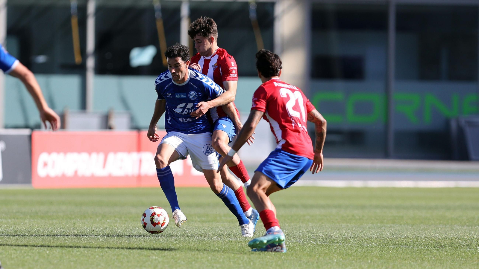 Imágenes del Xerez DFC contra el Don Benito en Chapín