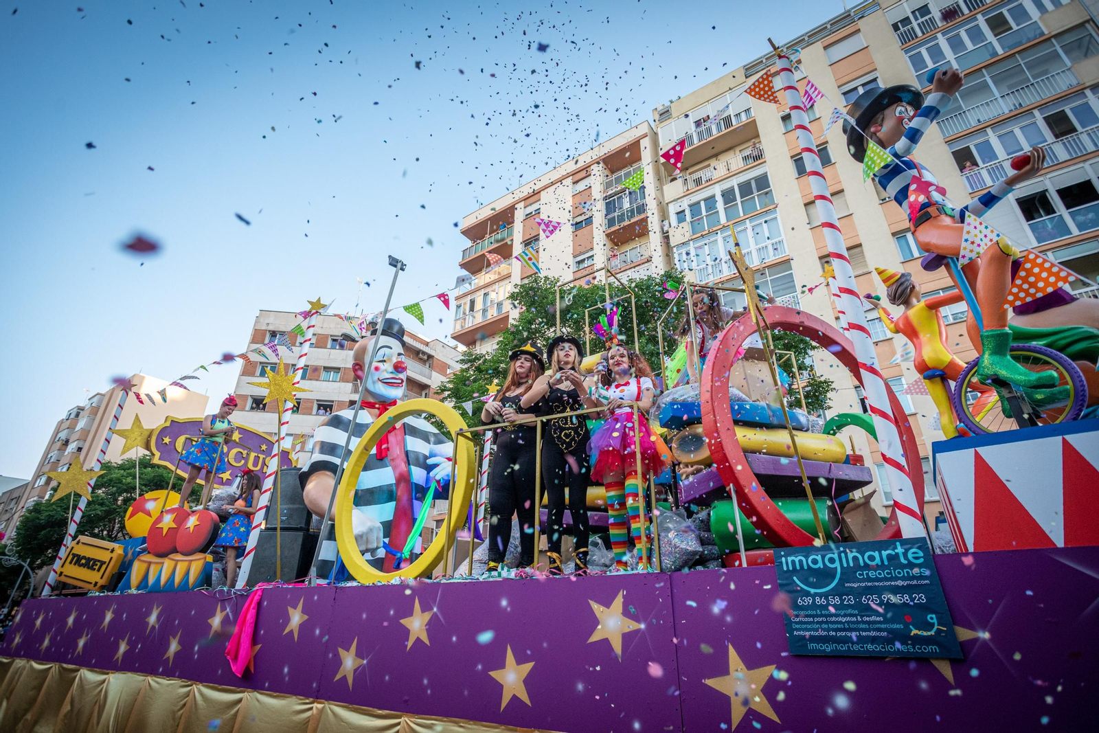 La cabalgata del Carnaval de Cádiz 2022, en imágenes