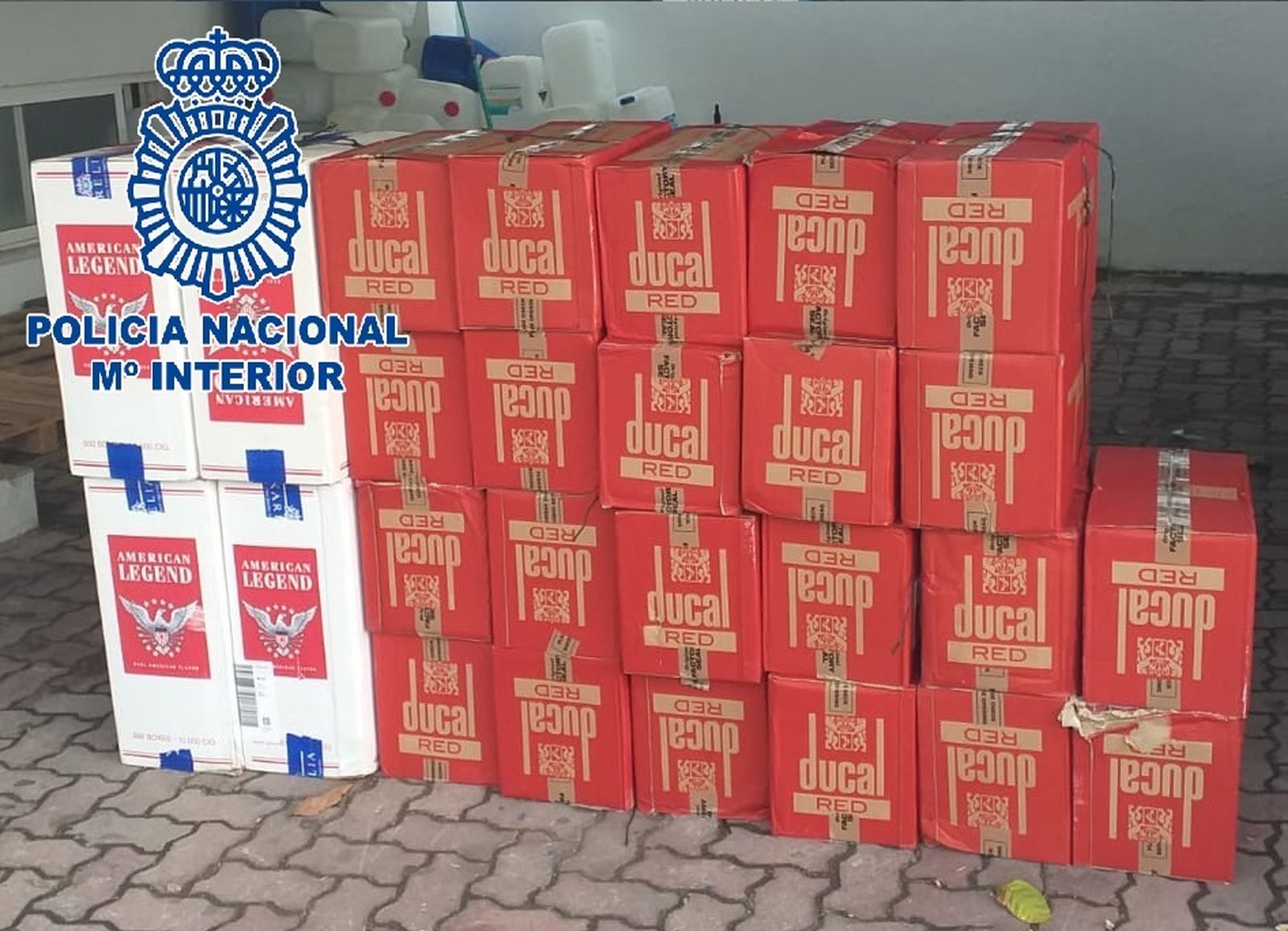 El tabaco de contrabando decomisado por las autoridades.