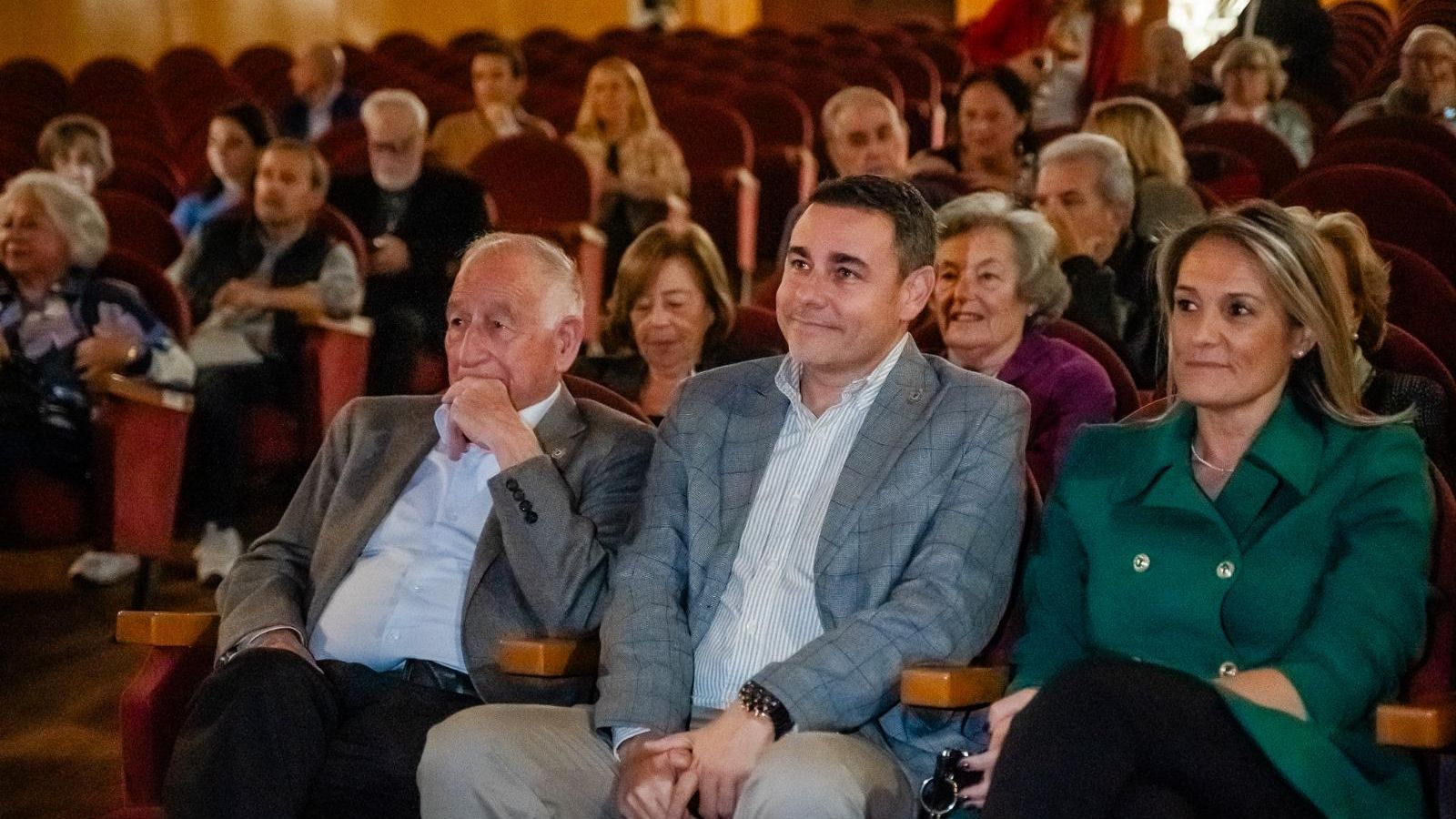 Gabriel Amat, Daniel Salcedo y María Jesús Ibáñez Toro.