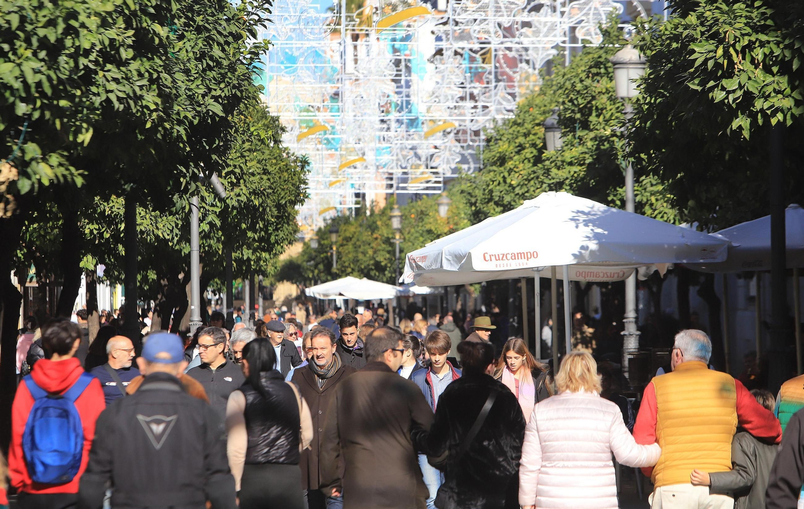 Imagen de la calle Larga, una de las vías de primera categoría de la ciudad a efectos de IAE. Imagen de la calle Larga, una de las vías de primera categoría de la ciudad a efectos de IAE.