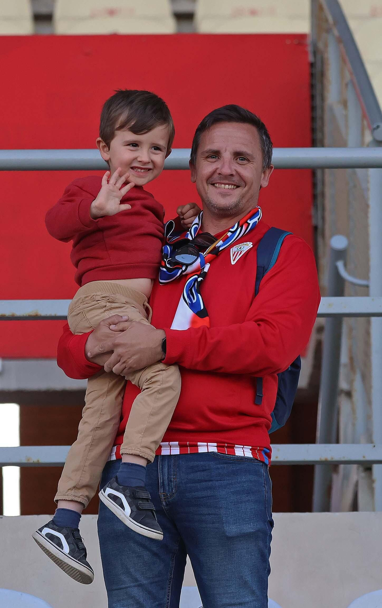 Búscate en el Nuevo Mirador durante el Algeciras - Castellón de Primera RFEF