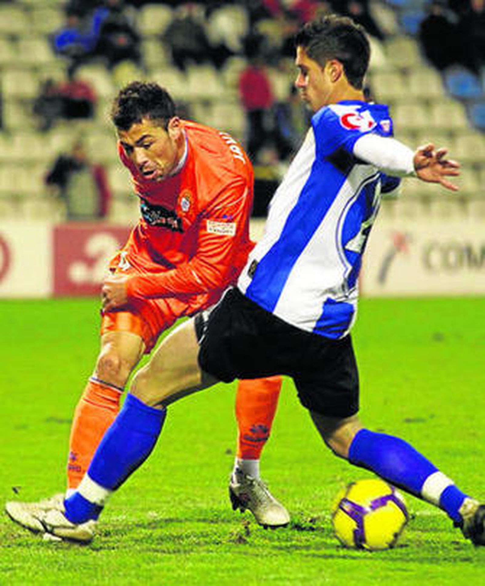 El jugador ha aceptado perdonar al Recre el año de contrato que le restaba.