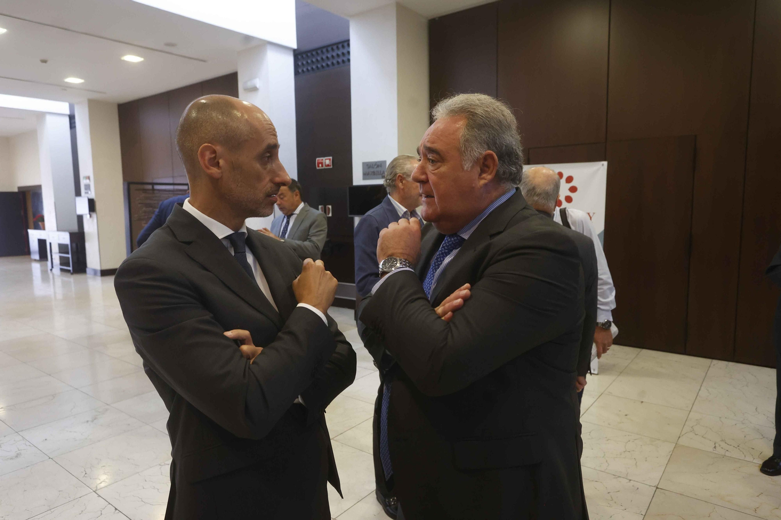 Elías Bendodo en el Foro Joly, todas las imágenes