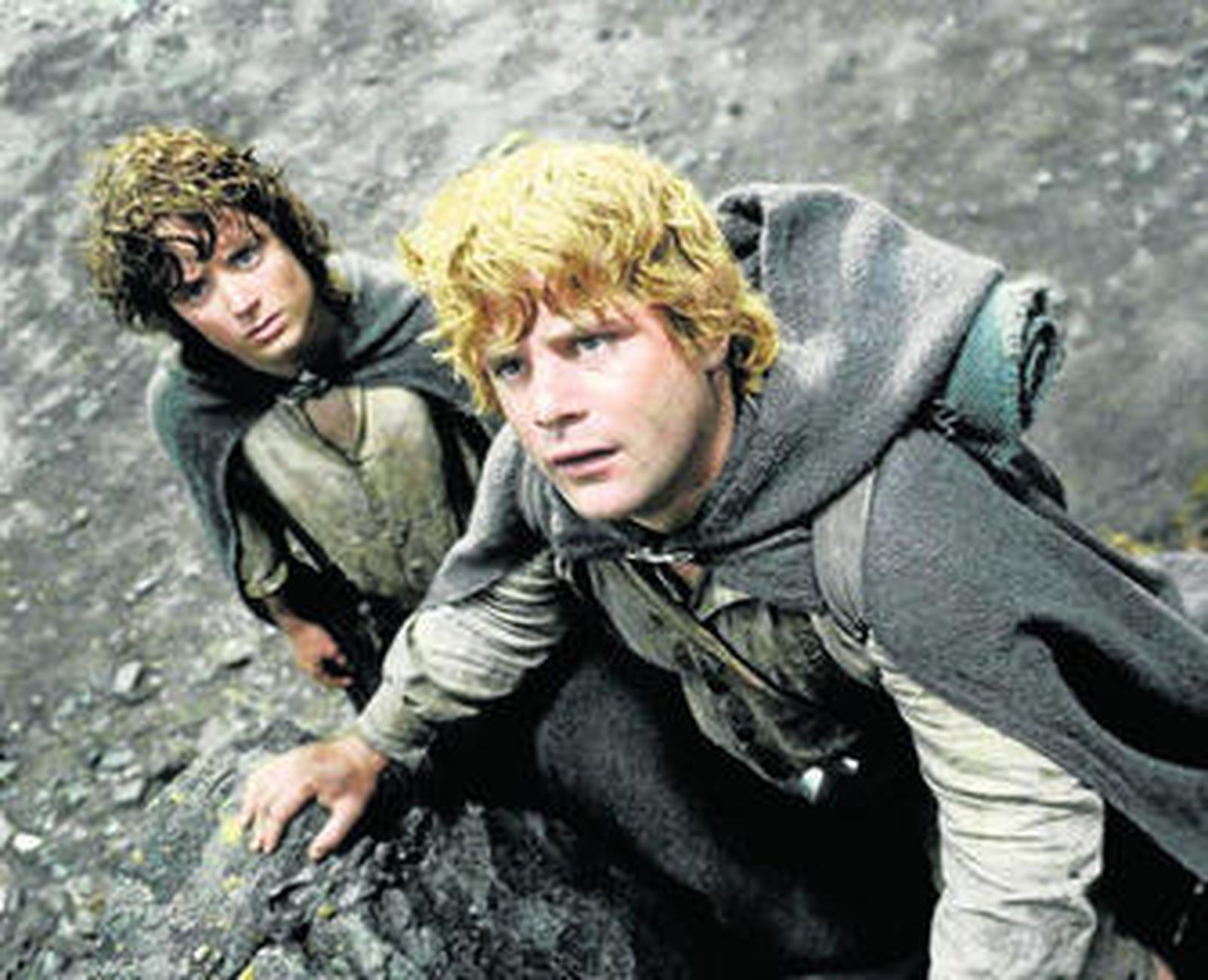 1. Muchos turistas recorren los lugares visitados por Audrey Hepburn y Gregory Peck en 'Vacaciones en Roma'. 2. Los enclaves de 'El señor de los anillos' levantan pasiones. 3. 'Full Monty' inspira una singular escapada.