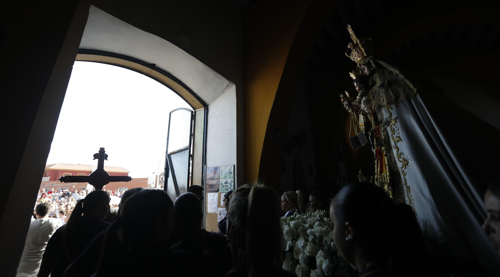 Procesión de la Virgen del Carmen de la iglesia de la Atunara en La Línea