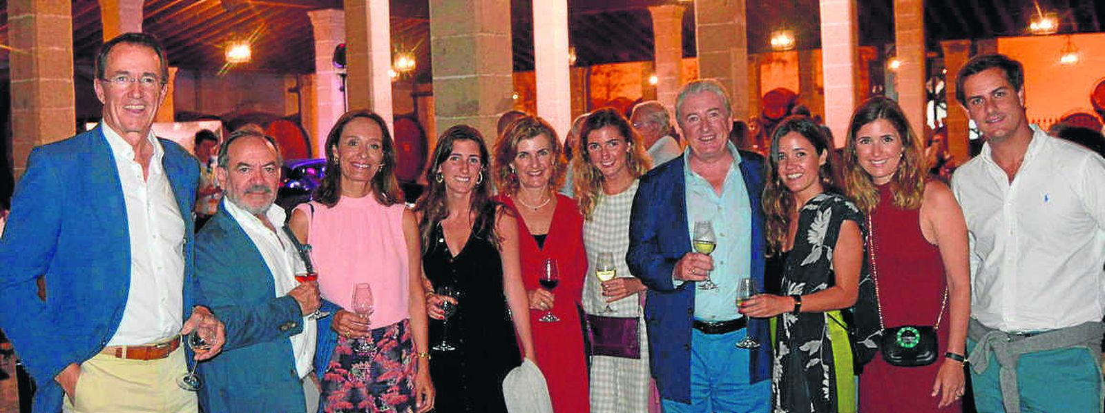 Mauricio González-Gordon, Ignacio Manrique, Elena López-Henares, Victoria Rebuelta, Almudena Domecq, Inés, Pedro, Cristina y Almudena Rebuelta y Jaime Bernal.