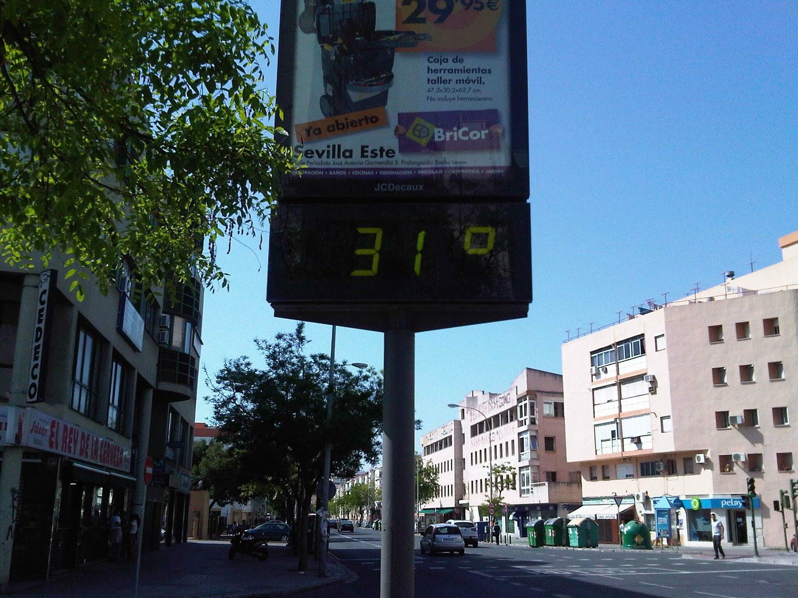 Un termómetro marca 31 grados