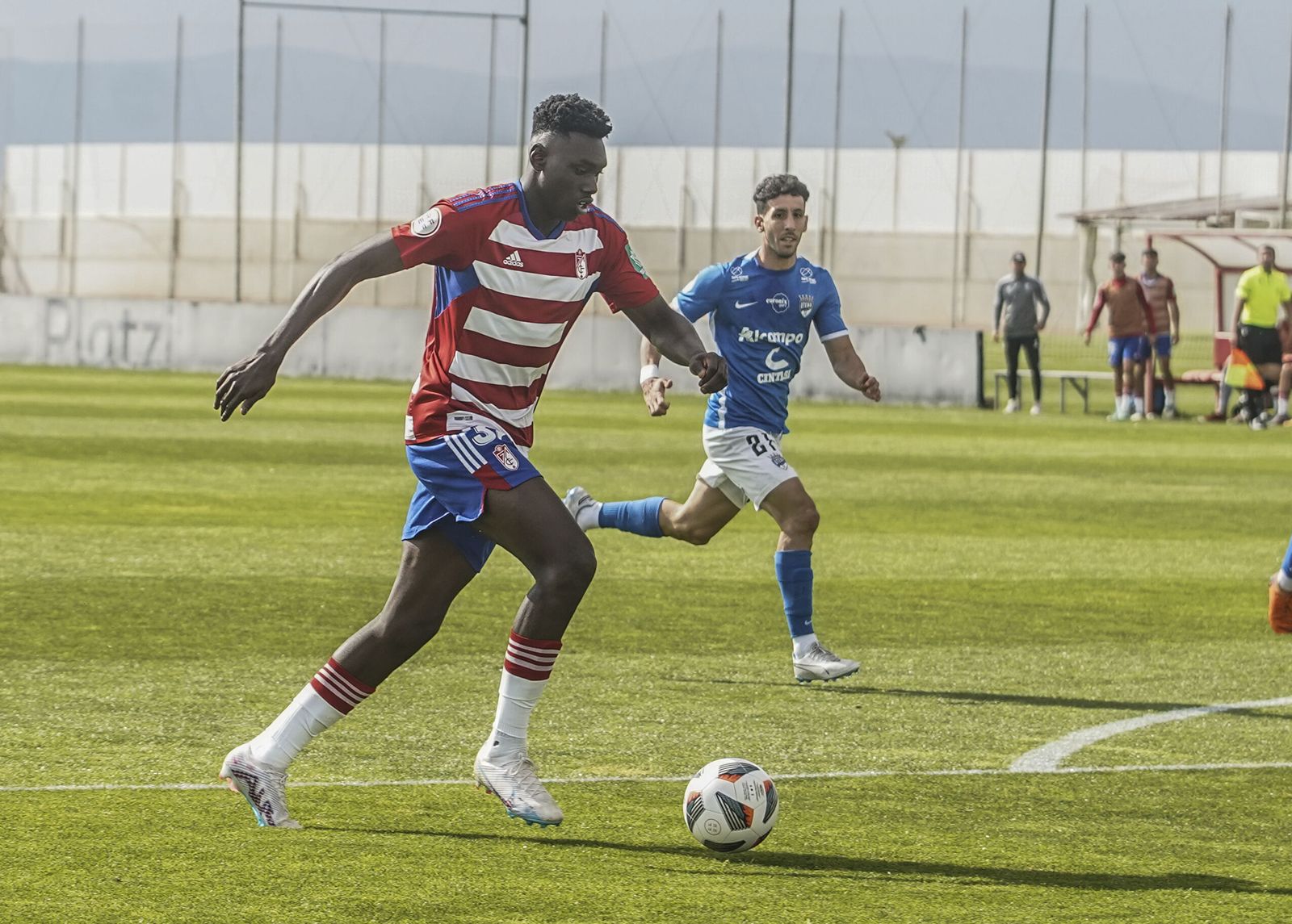 Las mejores imágenes del Recreativo Granada - Utebo FC
