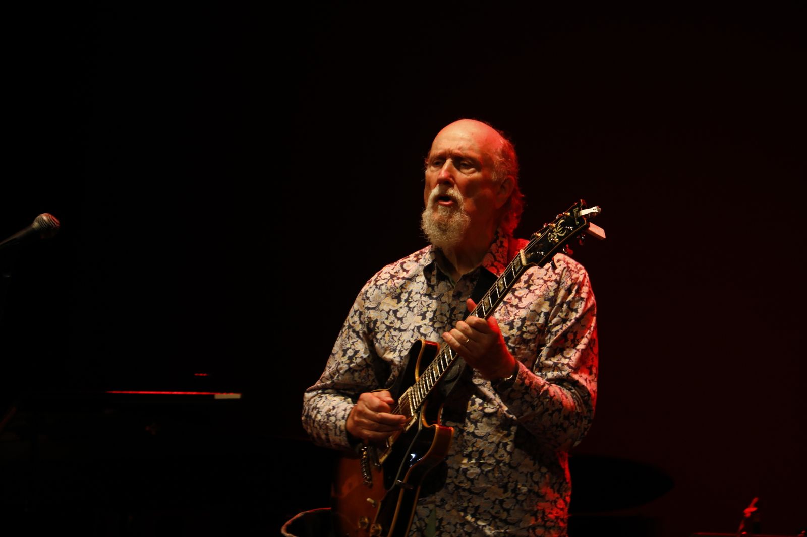 El concierto de John Scofield en el Festival de la Guitarra de Córdoba, en imágenes