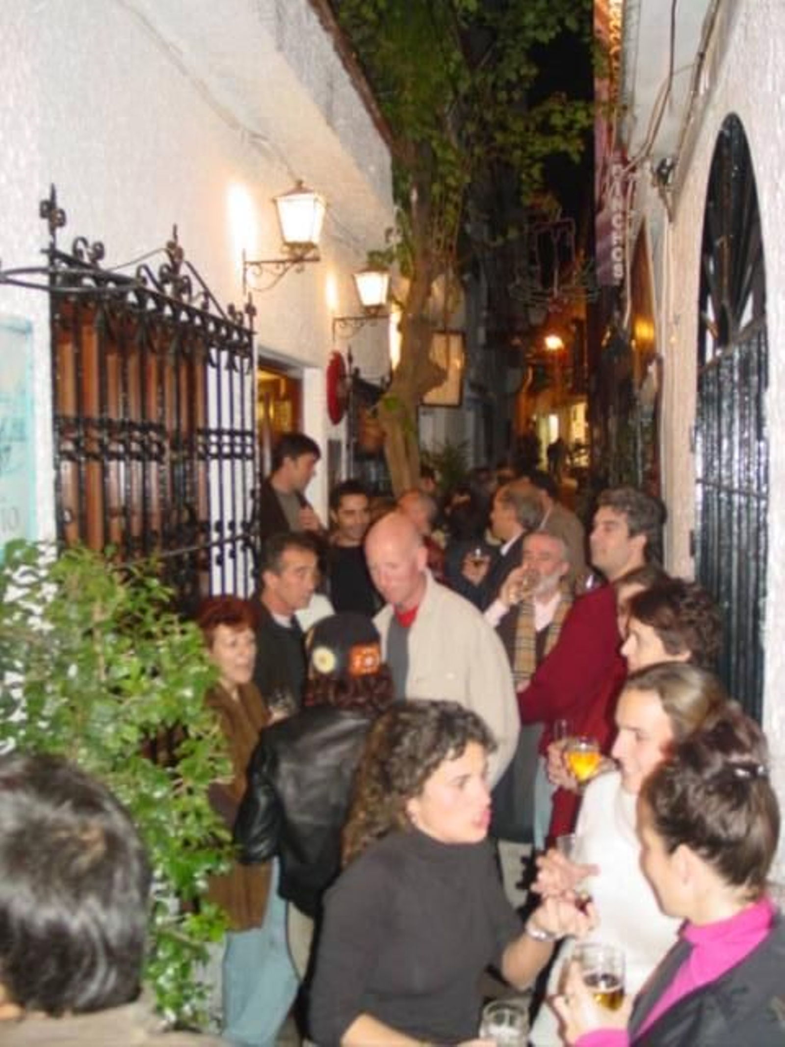 Bar El Estrecho, en la inauguración de su exposicón Bar El Estrecho, en la inauguración de su exposicón