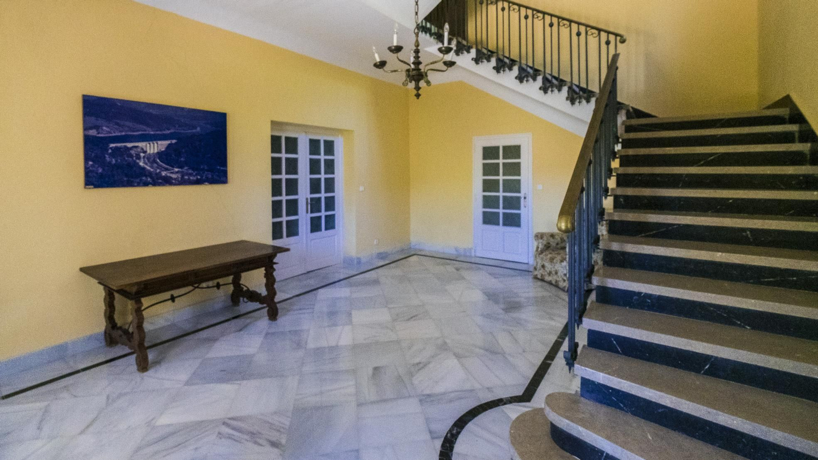 Poblado del pantano de Los Hurones