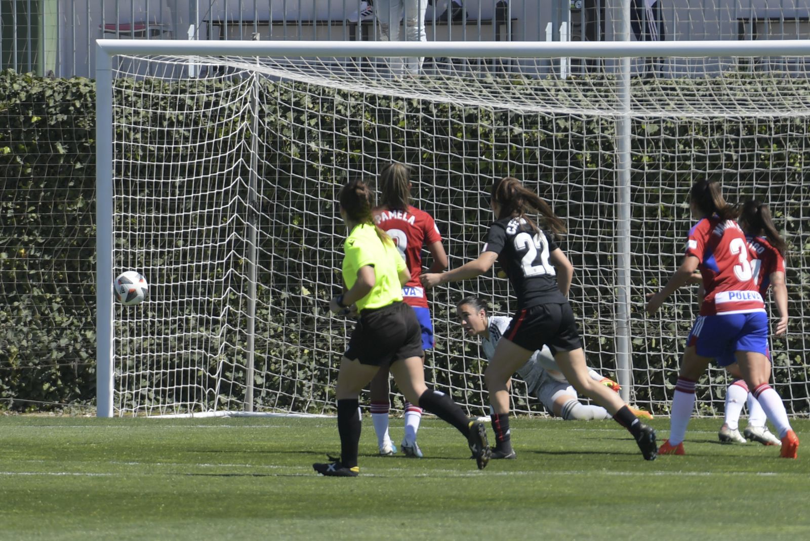 El Granada CF-Athletic Club B, en imágenes