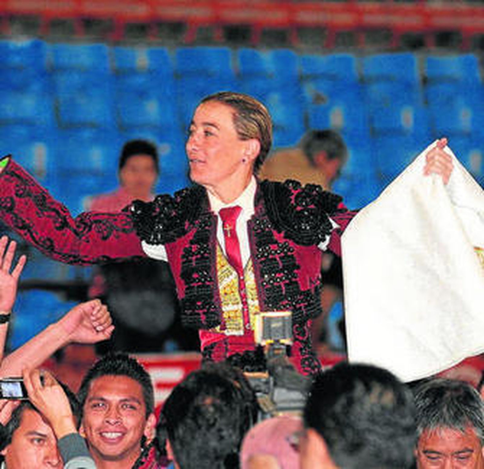 Mari Paz Vega, en su salida a hombros de la México.