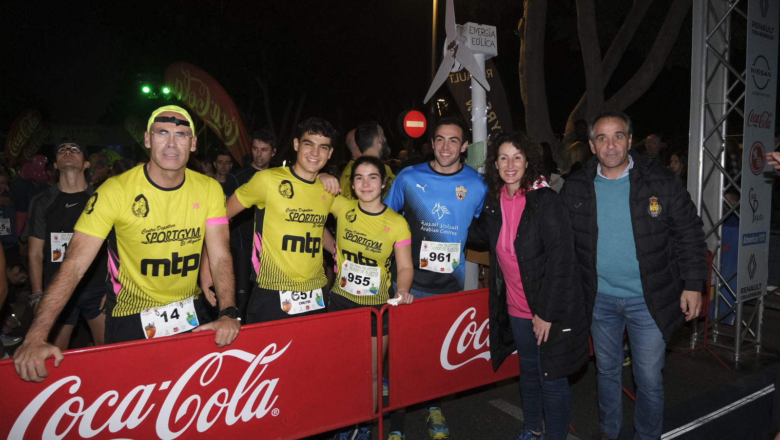 Imágenes de la XIV edición de la San Silvestre de Almería