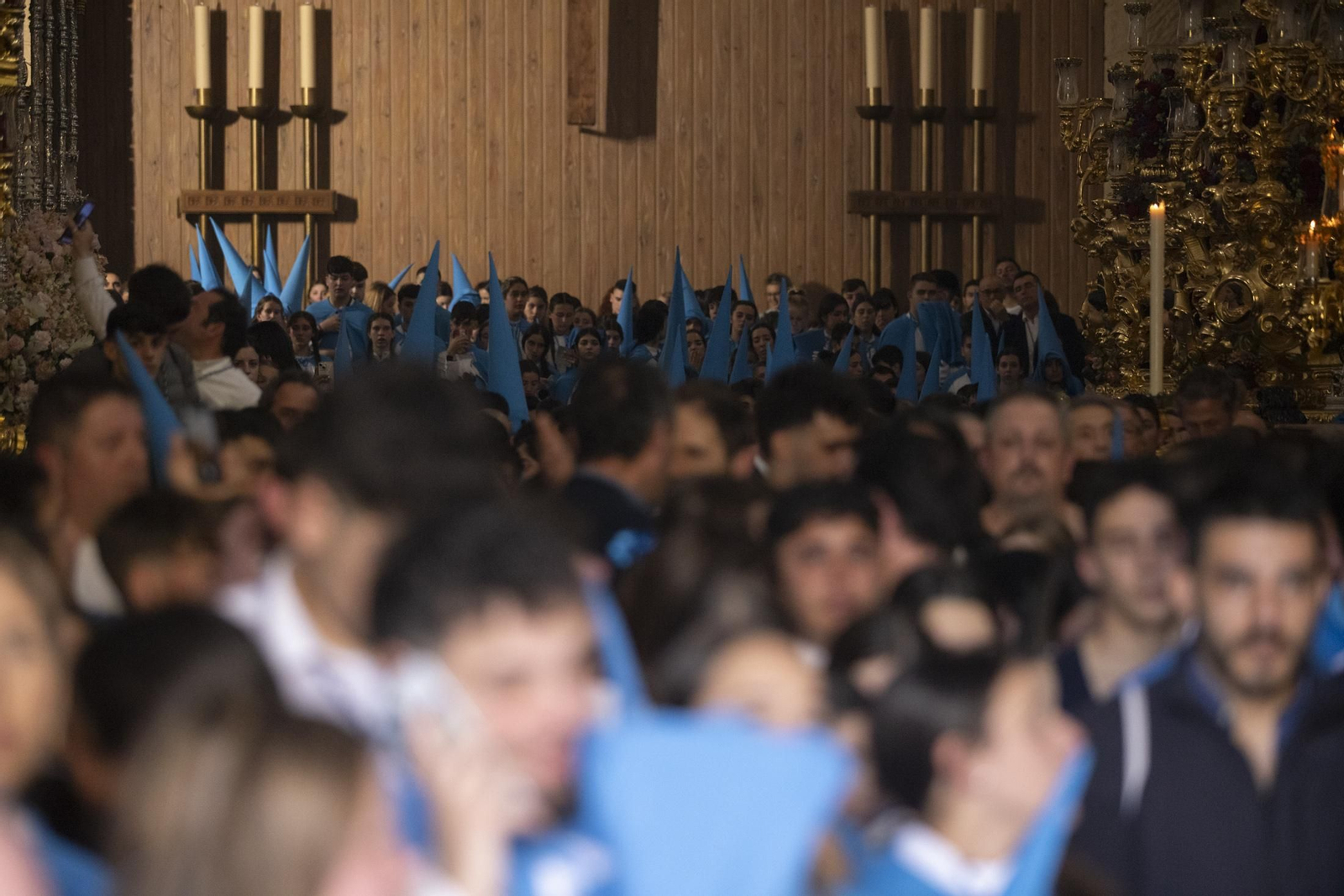 Las mejores imágenes del Miércoles Santo en Huelva: Hermandad de la Victoria