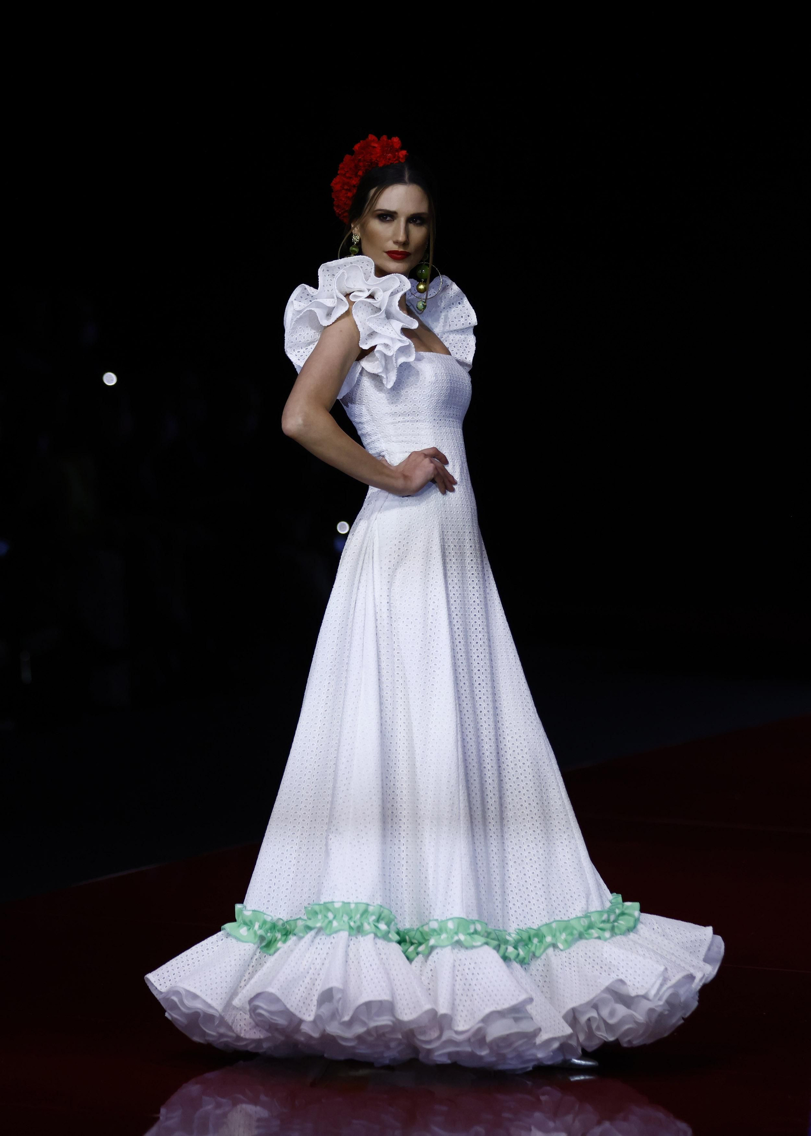 El desfile de Alejandro Santizo en SIMOF 2022, todas las fotos