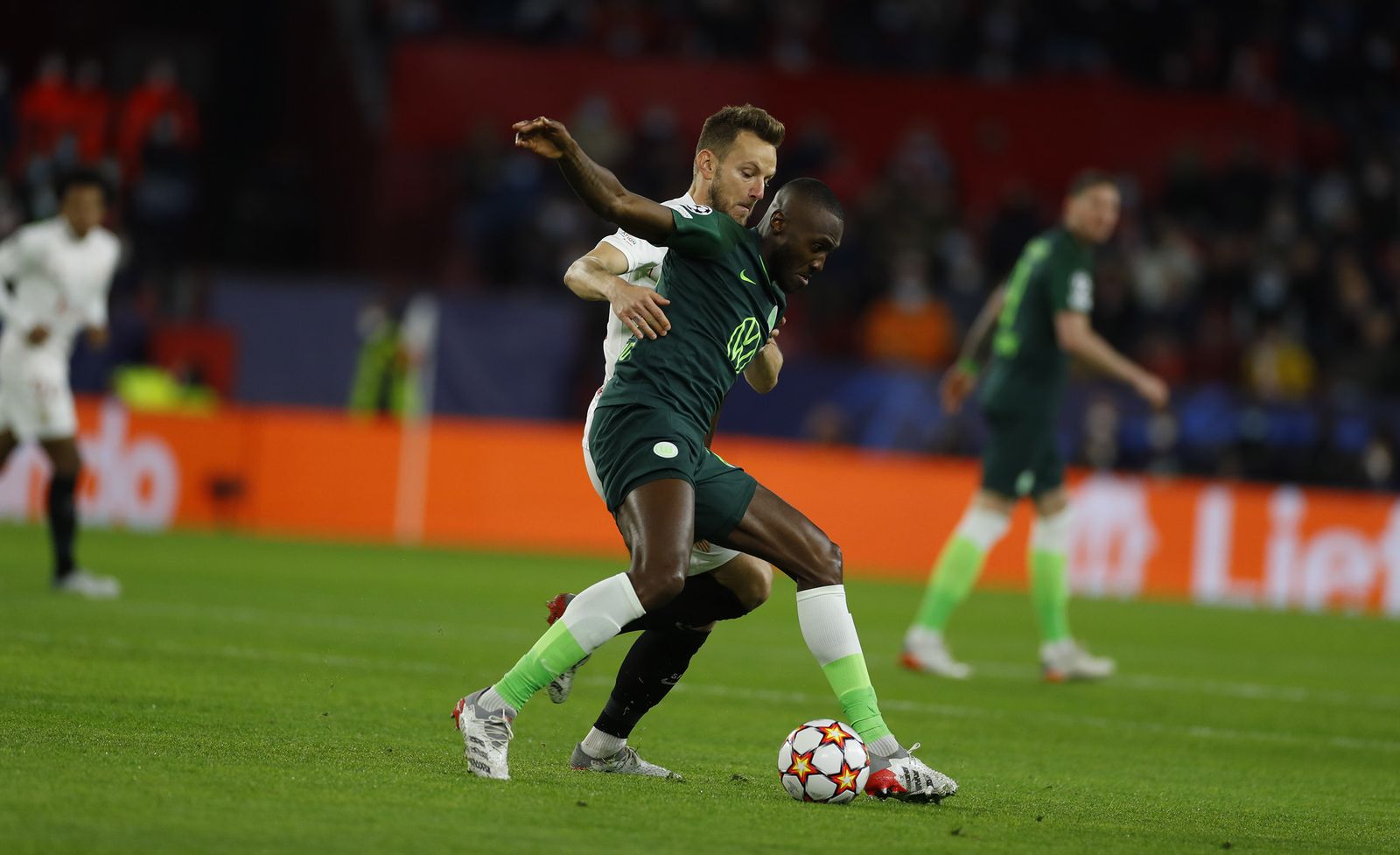 Las imágenes del Sevilla-Wolfsburgo