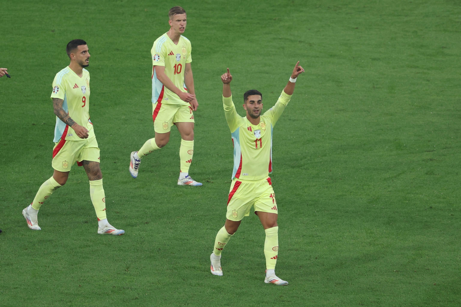 Las fotos del Albania - España