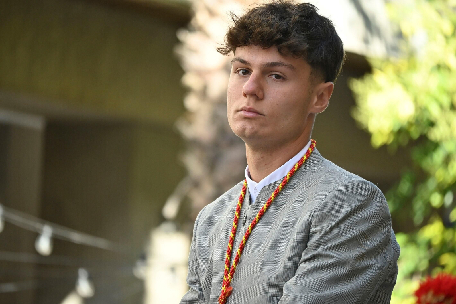 Imágenes de los peregrinos de la Hermandad de Emigrantes en su salida por las calles de Huelva