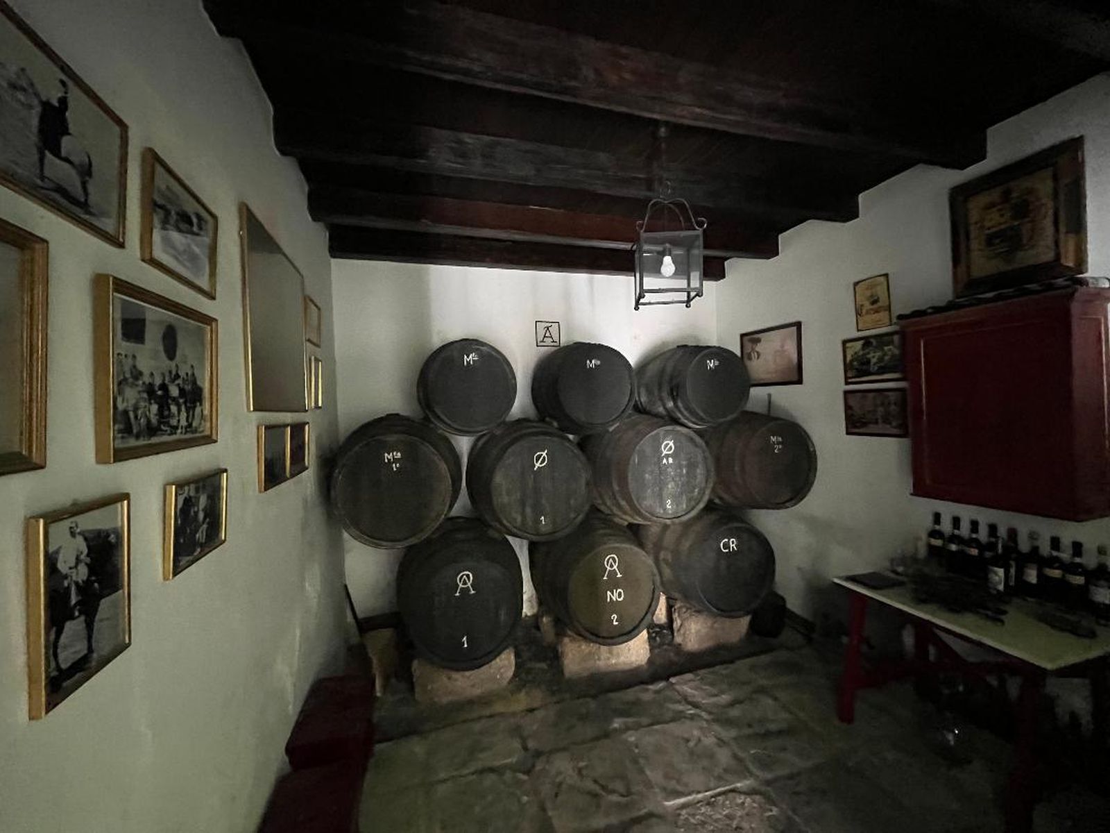 Así es el interior de la casa de Sanlúcar del matrimonio Angulo-Cuquerella
