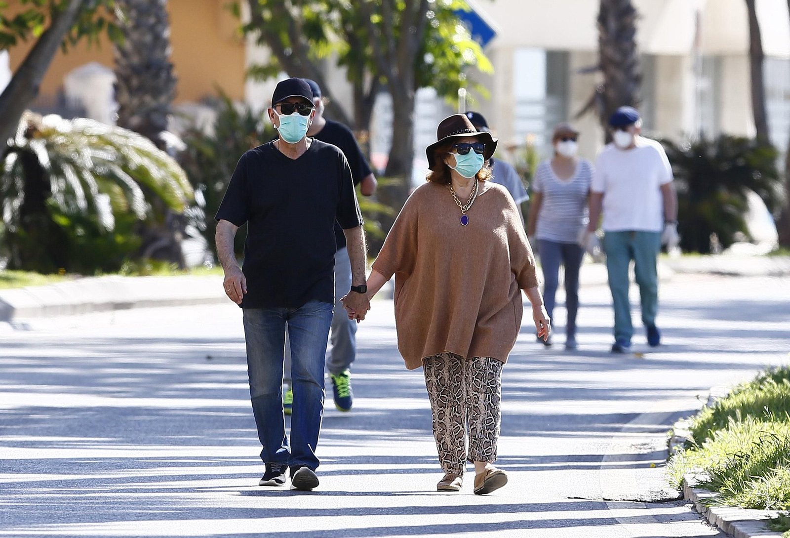 Fotos: Los mayores vuelven a sus paseos