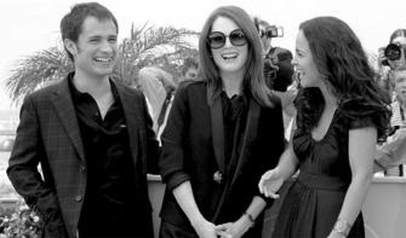 Los actores de 'Blindness', Gael García Bernal, Julianne Moore y Alicia Braga.