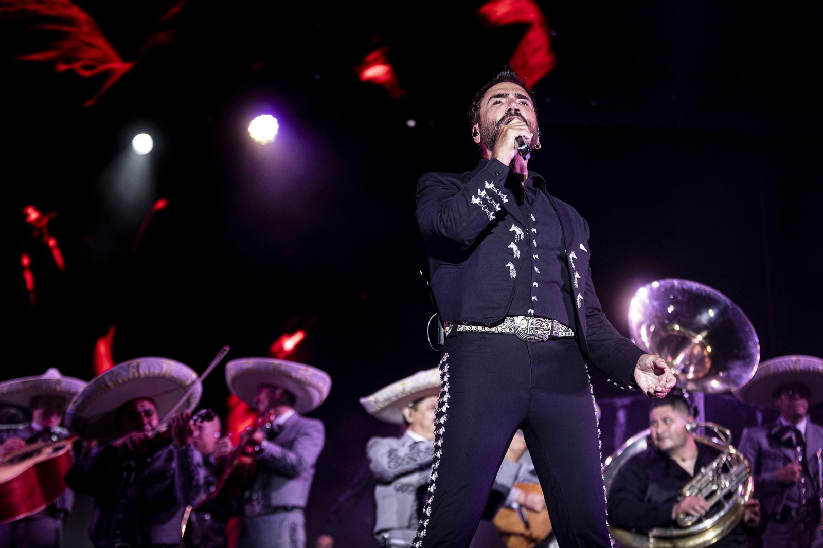 Búscate en el concierto de Alejandro Fernández en Concert Music Festival de Chiclana