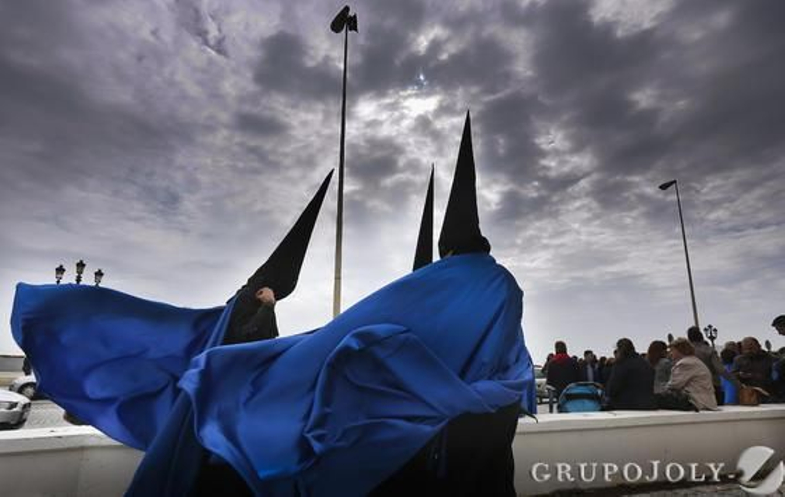 Luz y Agua

Foto: Julio Gonzalez